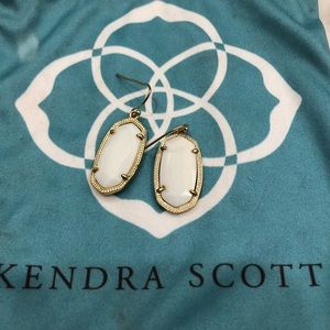Kendra Scott Dani Earrings